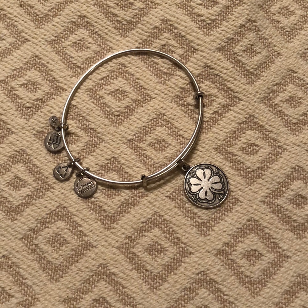 Alex and Ani shamrock bracelet